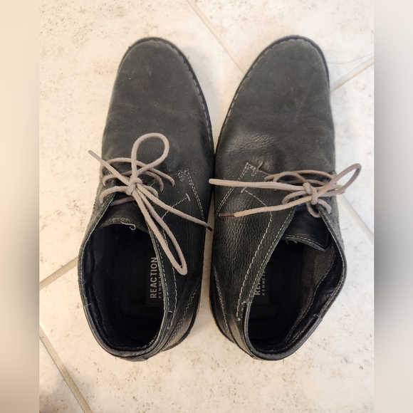 Kenneth Cole Reaction Desert Wind Chukka Black Pebbled Leather Boot Size 10